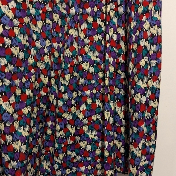 Floral Blouse - Picture 6 of 6